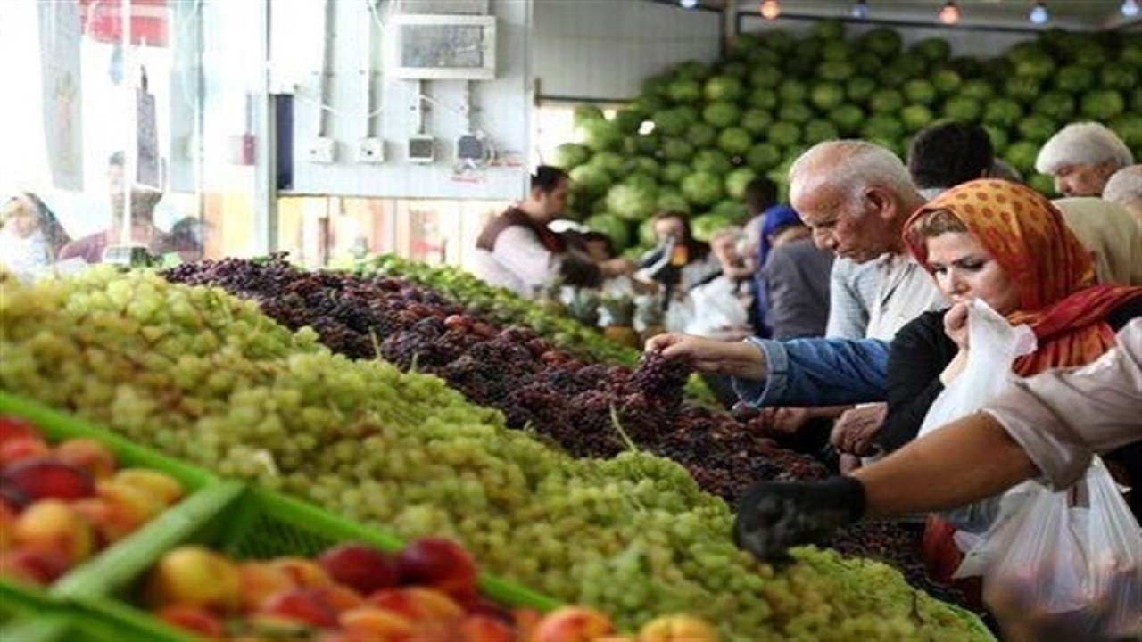 میادین و بازار‌های میوه و تره‌بار شهرداری تهران از ۸ صبح تا ۱۶ یکسره باز هستند