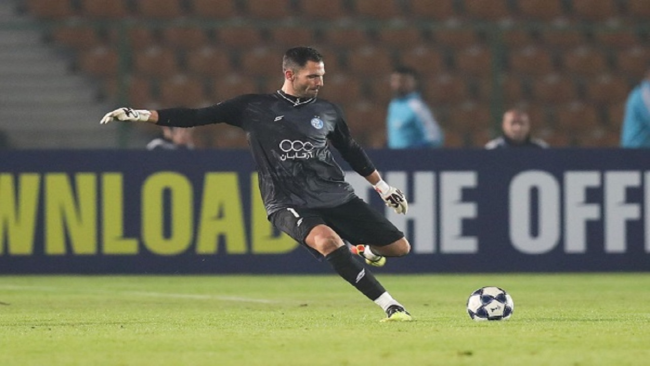 آنتونیو آدان در آستانه حفظ سهمیه خارجی استقلال