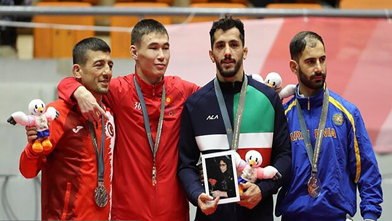 ابوالوفایی: می‌خواستم با طلا روح مادرم را شاد کنم/ مدال برنز نتیجه روز‌های سخت من است