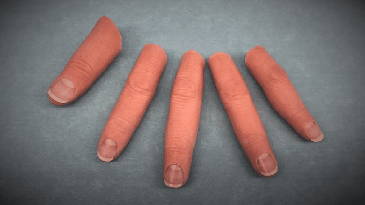 انگشتهای مصنوعی و بحران هویت در فضای مجازی