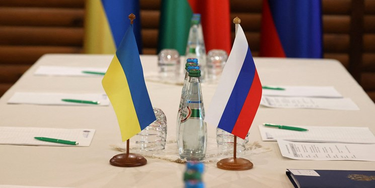 کرملین: روسیه همچنان آماده مذاکره با اوکراین است