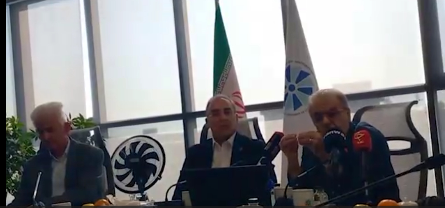 ظرفیت تولید ۱۵۰ هزار دستگاه خودرو تجاری در کشور وجود دارد / ۳۱ سامانه مدیریت صادرات و ورادات کالا را انجام می‌دهند+ فیلم