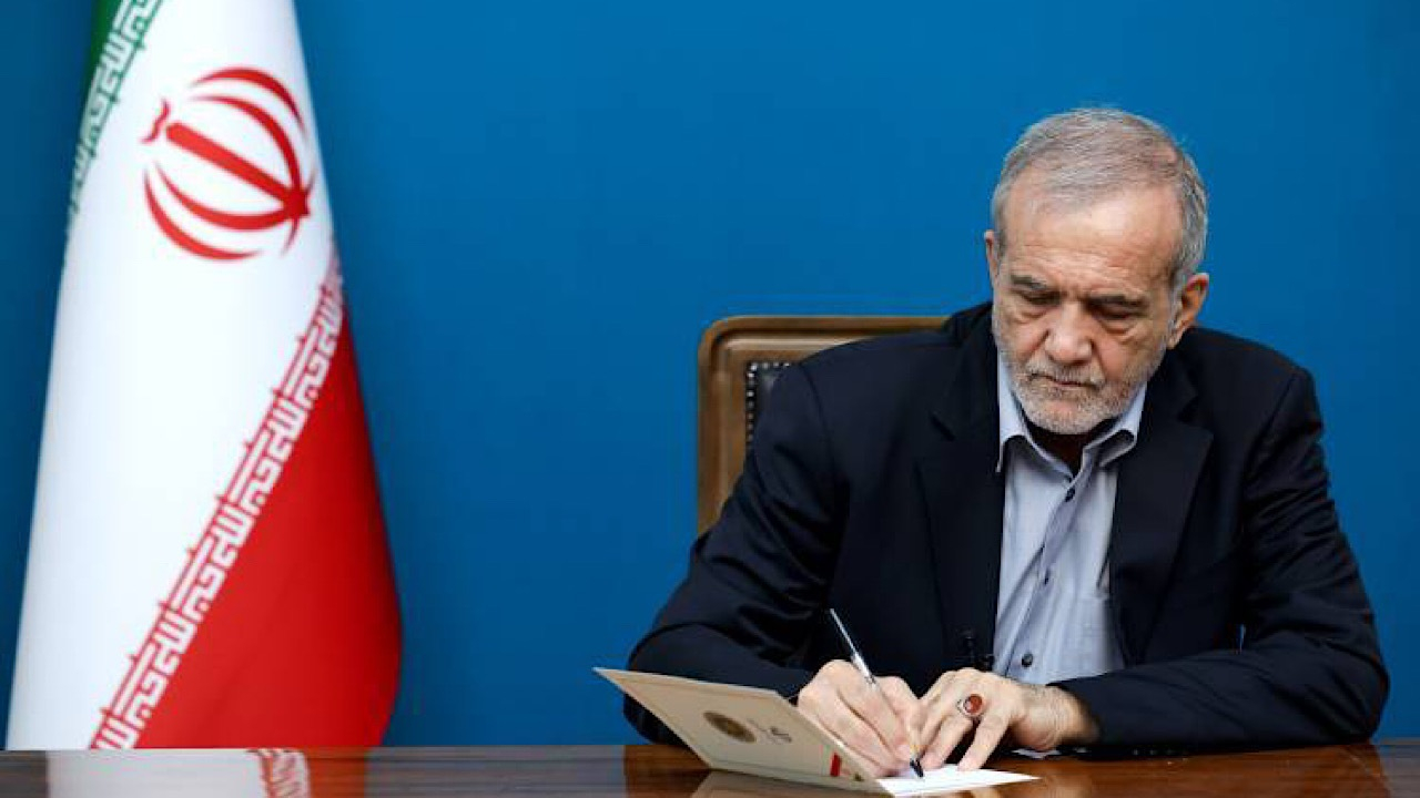 دولت وفاق ملی در کنار نیرو‌های مسلح و ملت ایستاده است