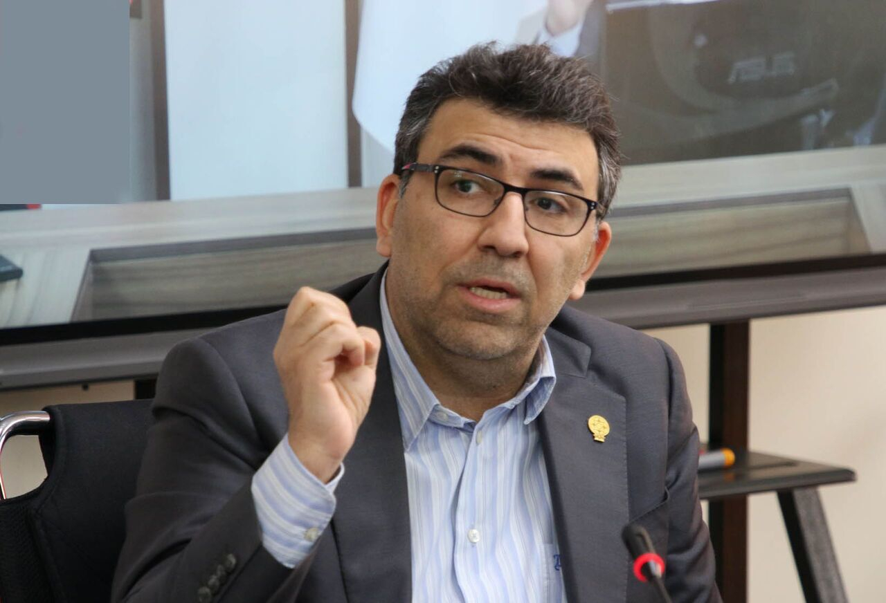 گودرزی: امیدواریم ۳ شاخص جدید بورس تهران امسال رونمایی شود