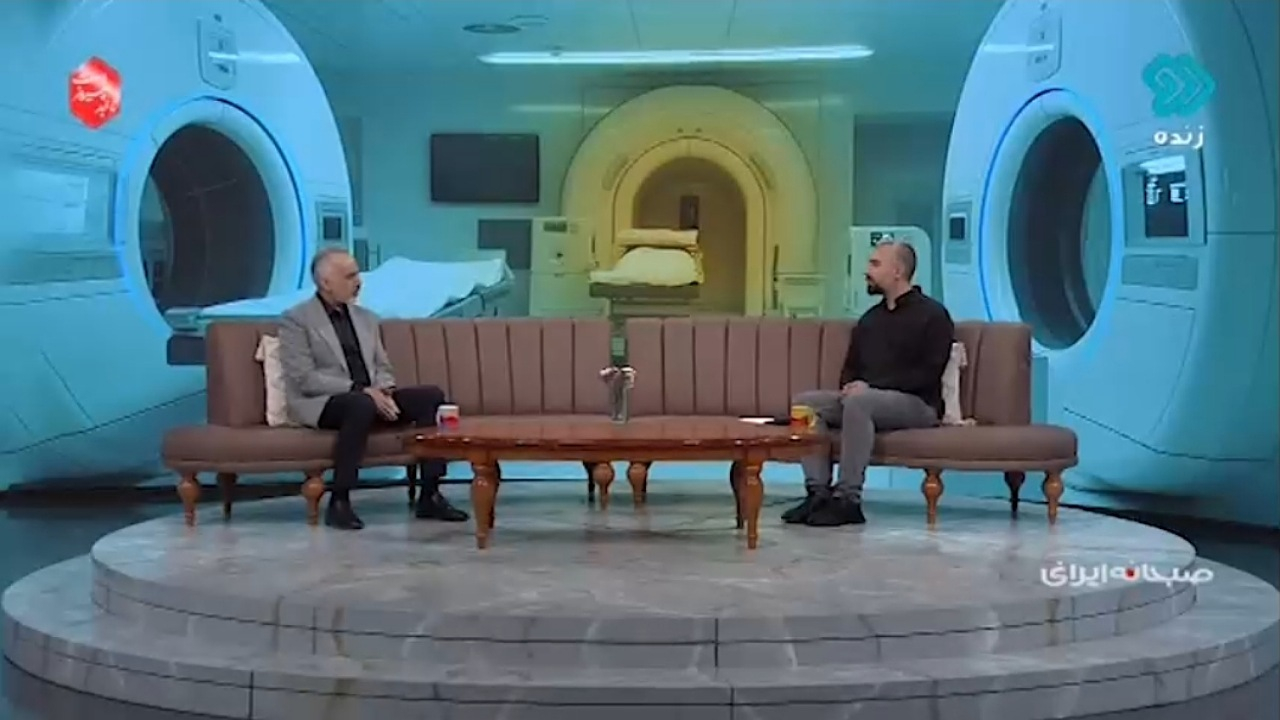 نشستن طولانی مدت باعث مشکلات عضلانی می‌شود + فیلم