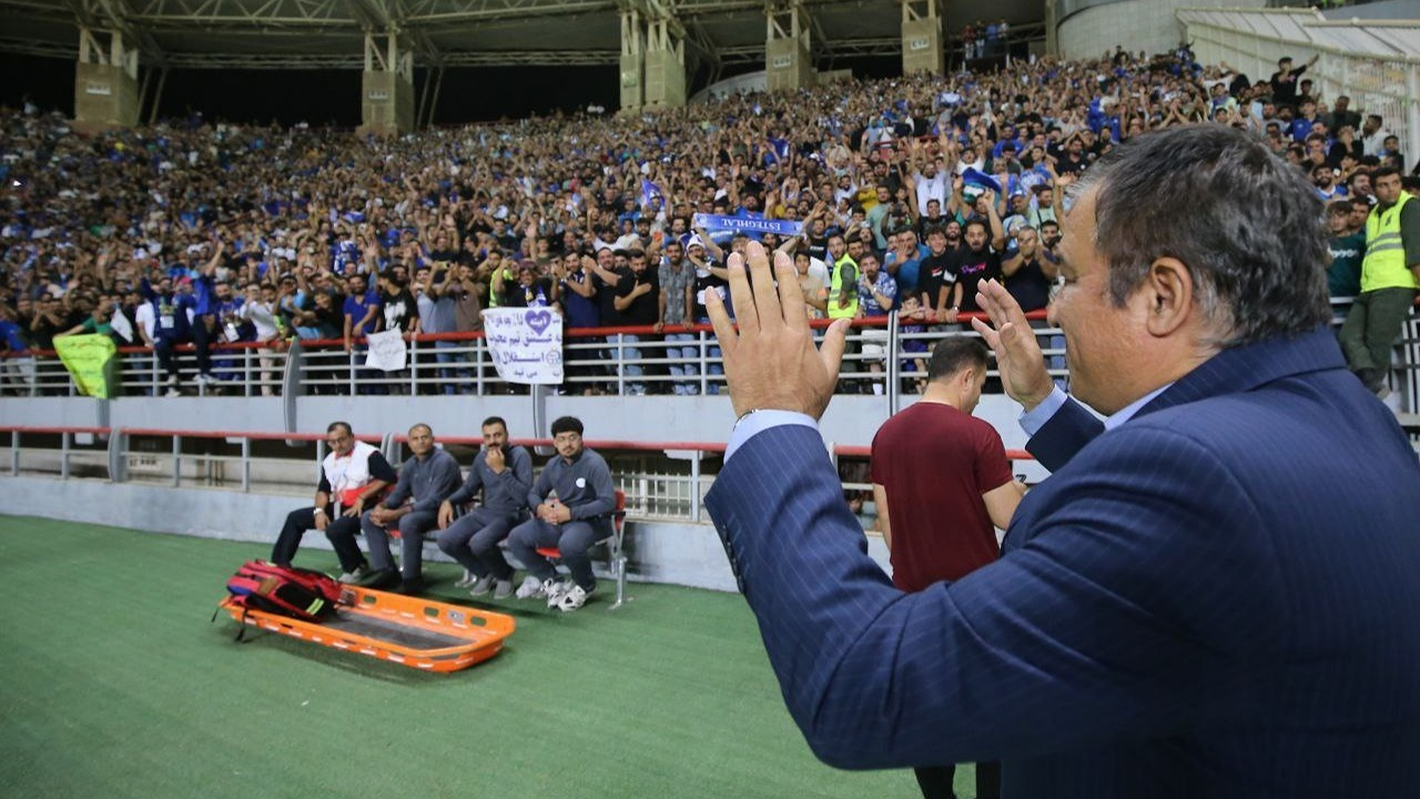 تاجرنیا گزینه اول مدیریت استقلال