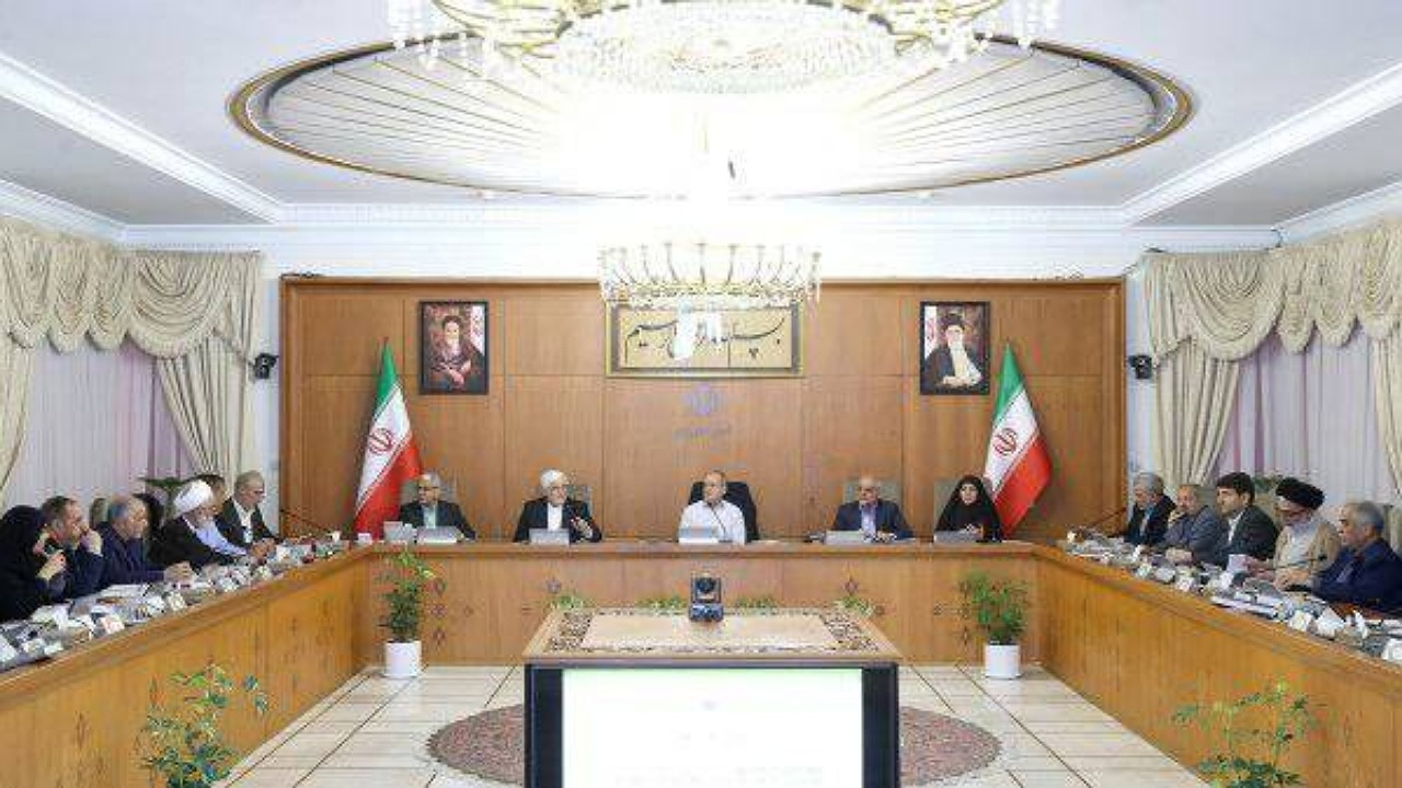 دستور توقف هر گونه عملیات احداث پتروشیمی در میانکاله و ضرورت برخورد و محاکمه خاطیان