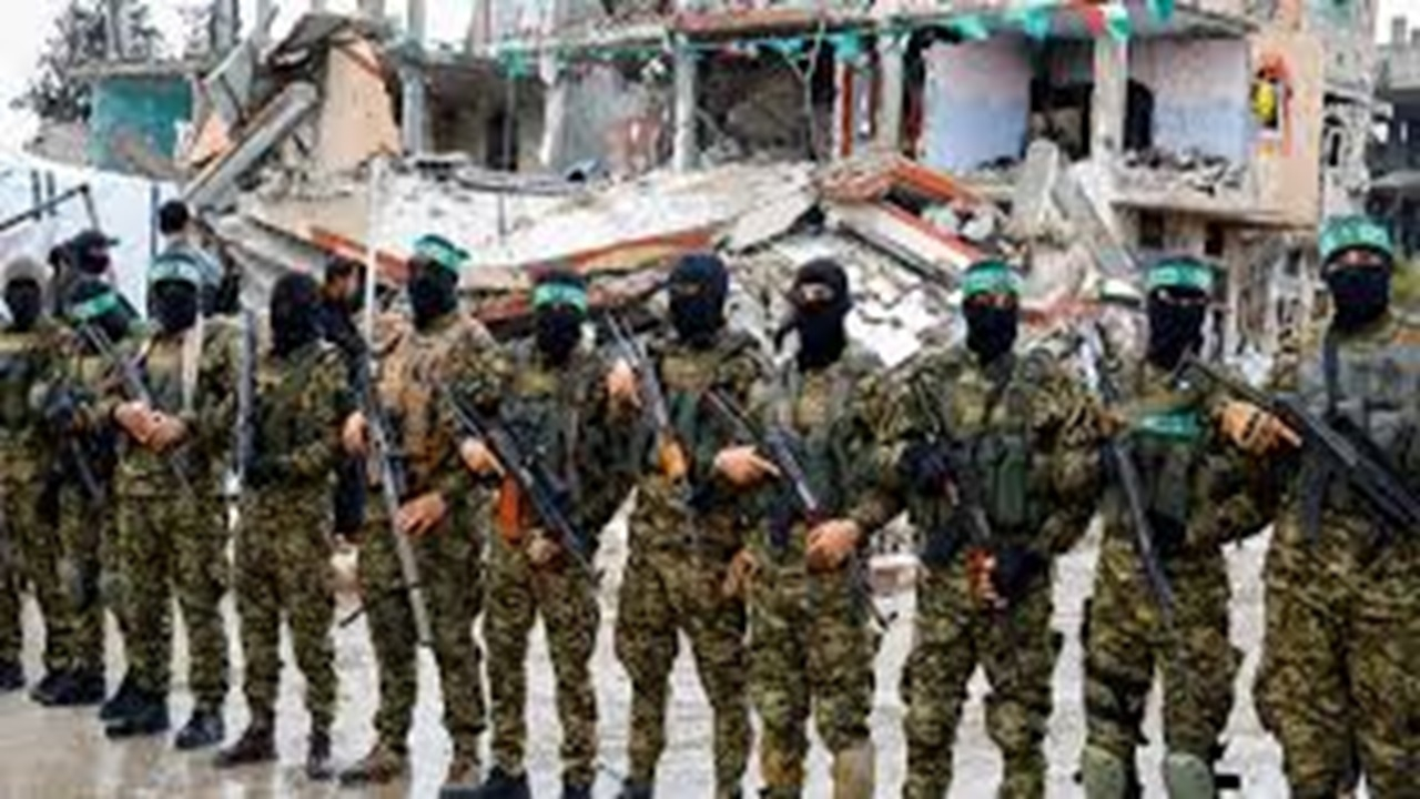 یک راه مانده؛ مقاومت + فیلم