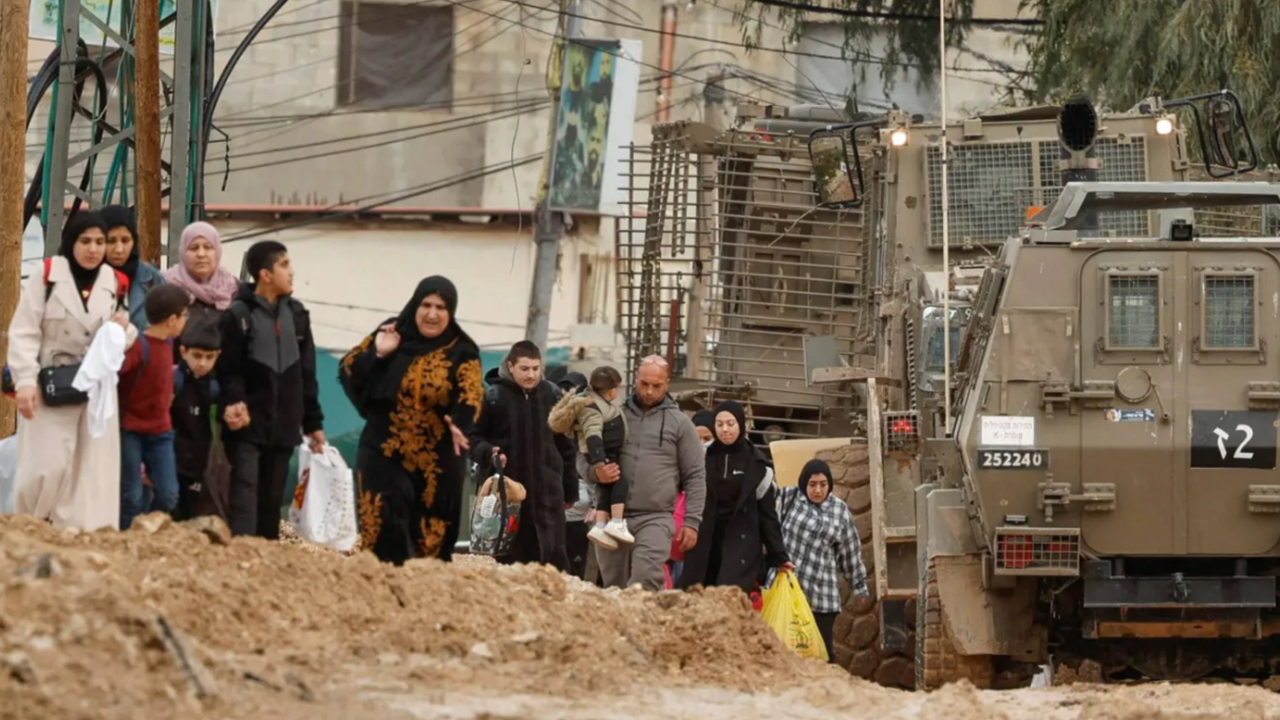آوارگی ۳۲هزار فلسطینی در نتیجه عملیات ارتش اشغالگر اسرائیل در کرانه باختری + فیلم