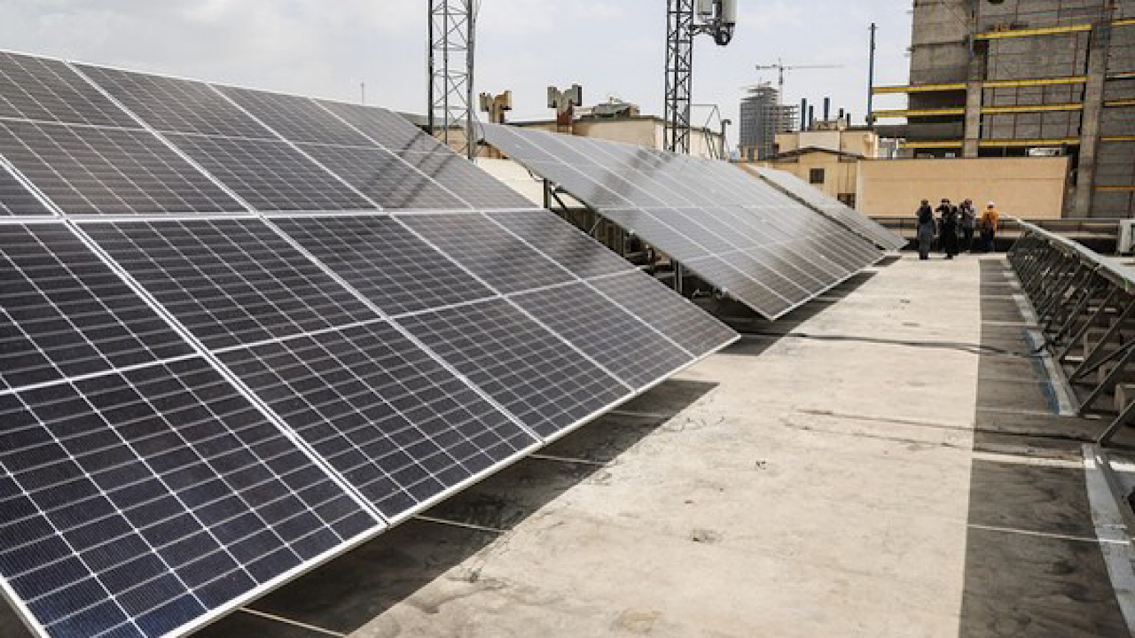 خورشید ایران، برقش هم ایرانی شد