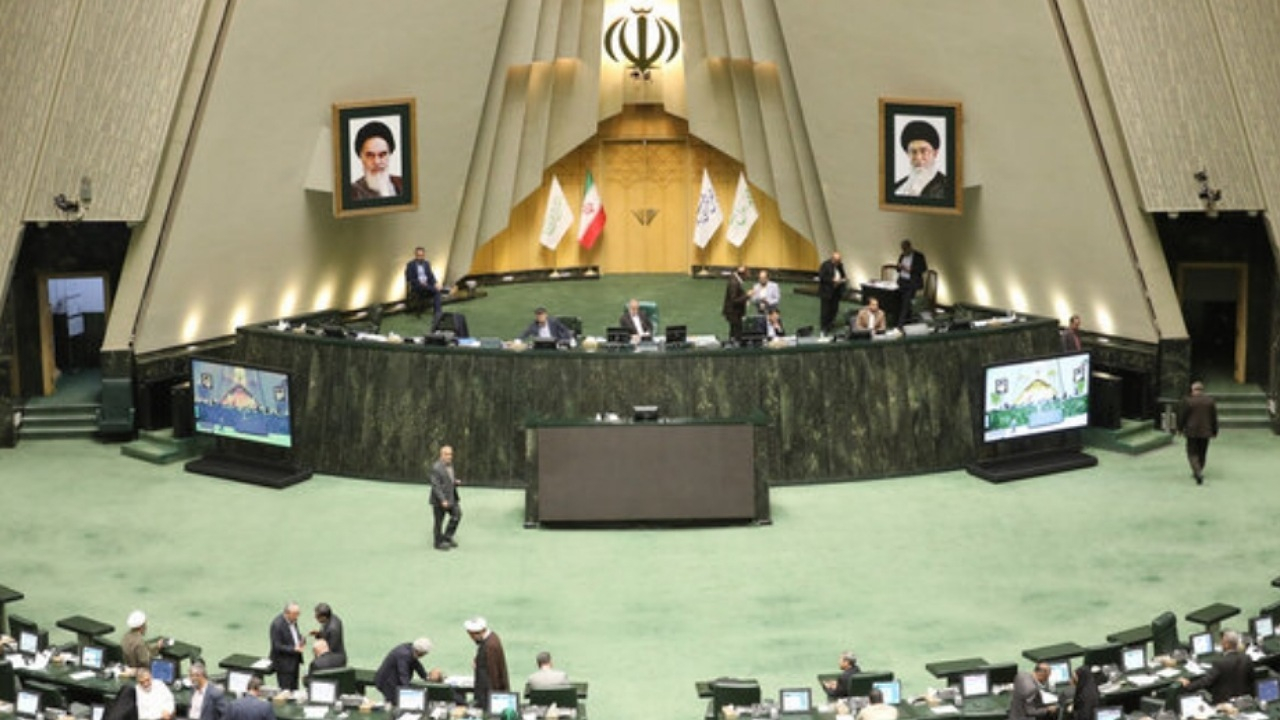 حضور وزیر ورزش در مجلس برای ارائه گزارشی درباره اتفاقات اخیر در دوومیدانی