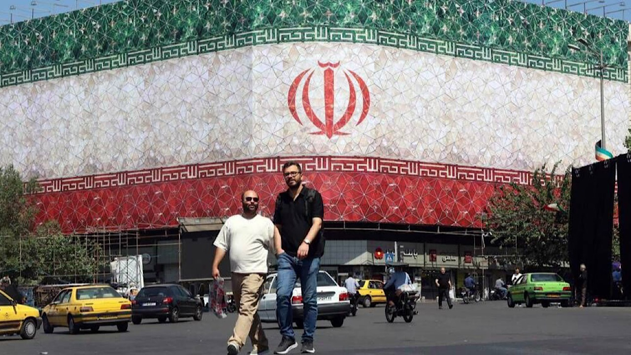پرچم ایران، امانت نسلها و نماد هویت تمدنی ملت است
