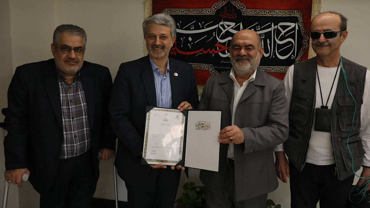رادیو؛ صدای قهرمانان جانبازان و توانیابان