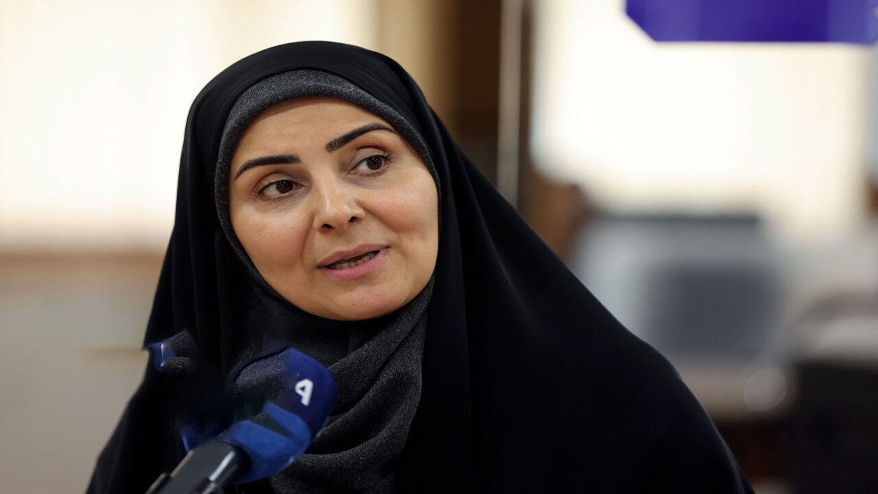 بازدید وزیر راه از نبض تپنده خطوط ریلی ایران/ افزایش تعداد قطارها برای پاسخ به مطالبات مردم