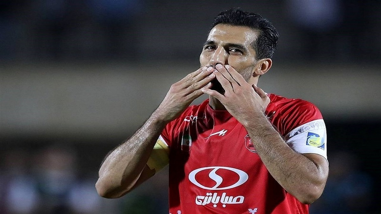 وحید امیری در پرسپولیس می ماند/ سعید مهری رفتنی شد