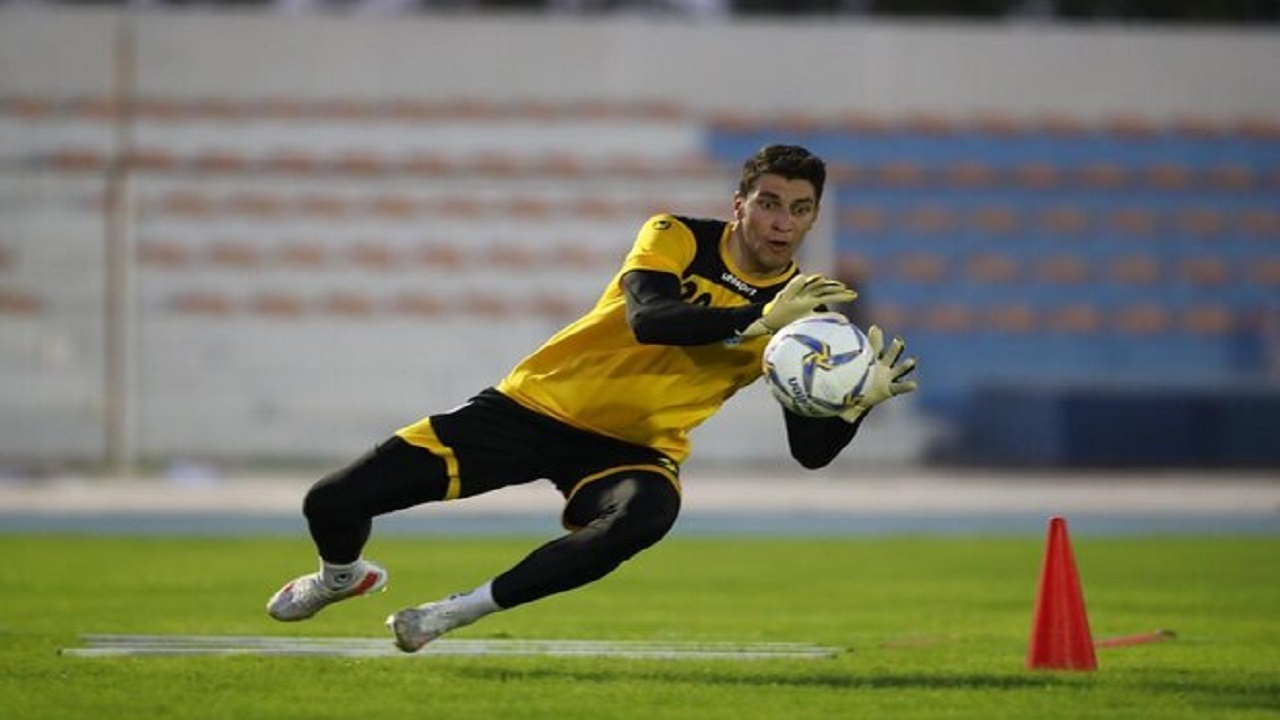 اخباری در آستانه پیوستن به پرسپولیس