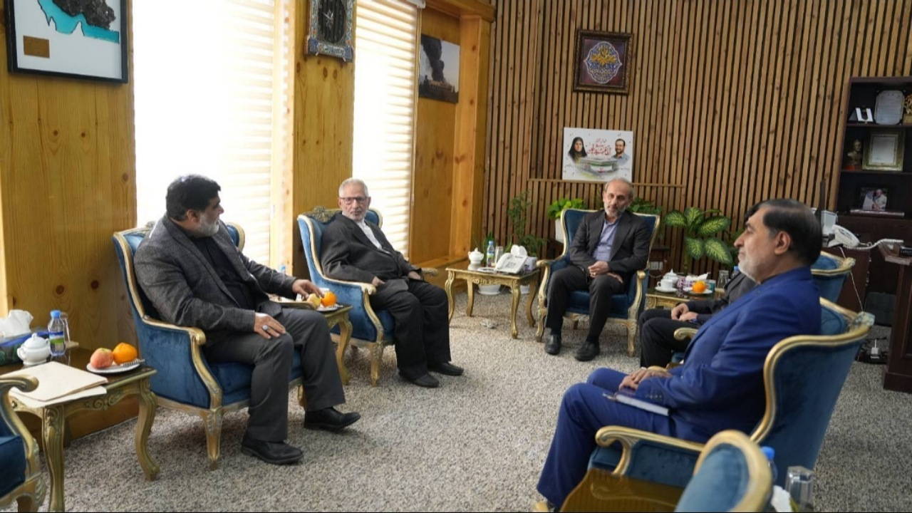 بازآفرینی هنرمندانه تاریخ مبارزات اسلامی ملت ایران