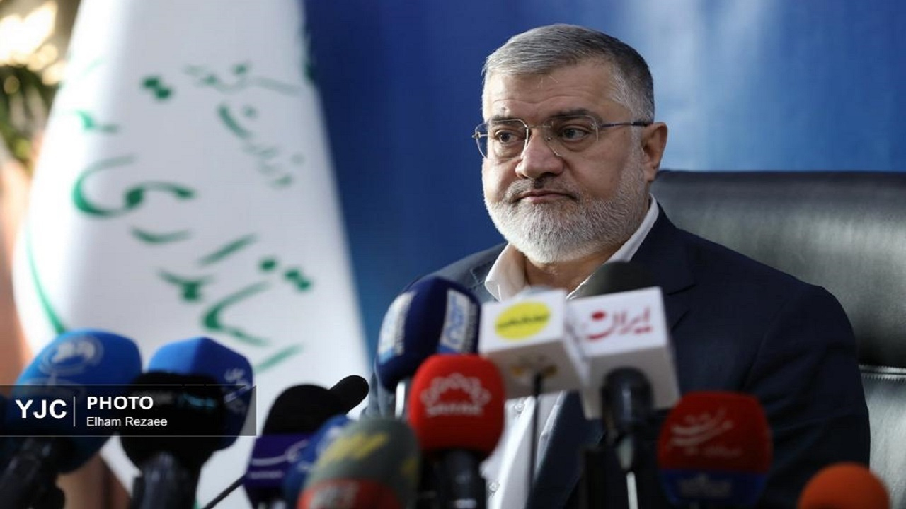 تولید، راهکار اساسی برای ایجاد اشتغال و بهبود رفاه عمومی است
