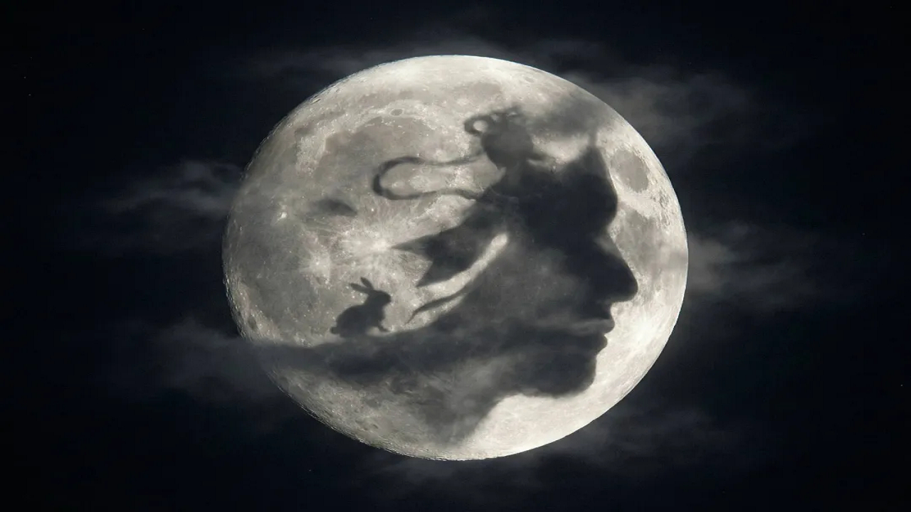 مرد، خرگوش یا الهه؛ چرا مردم روی ماه صورتهای آشنا میبینند؟