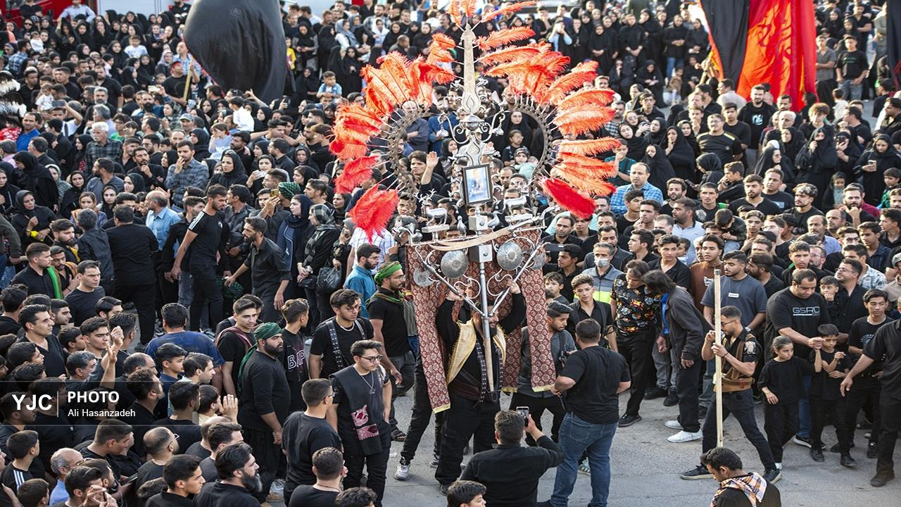 مراسم علامت گردانی جوانان محلات یزد
