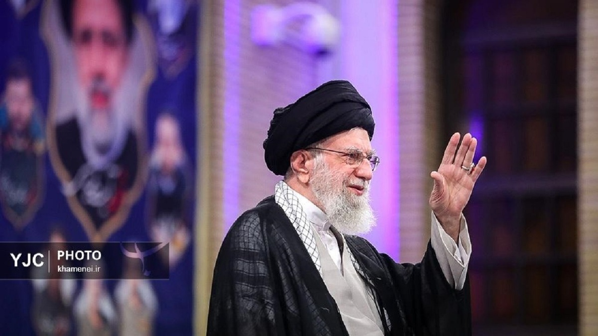 لبخند فرمانده کل قوا برای آرامش یک ملت + فیلم