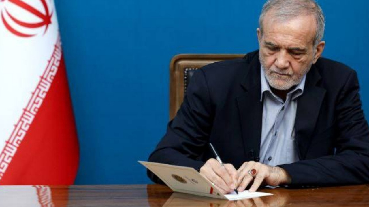 انتصاب حجتالاسلام والمسلمین رستمی به عنوان رئیس ستاد ازدواج دانشگاهیان