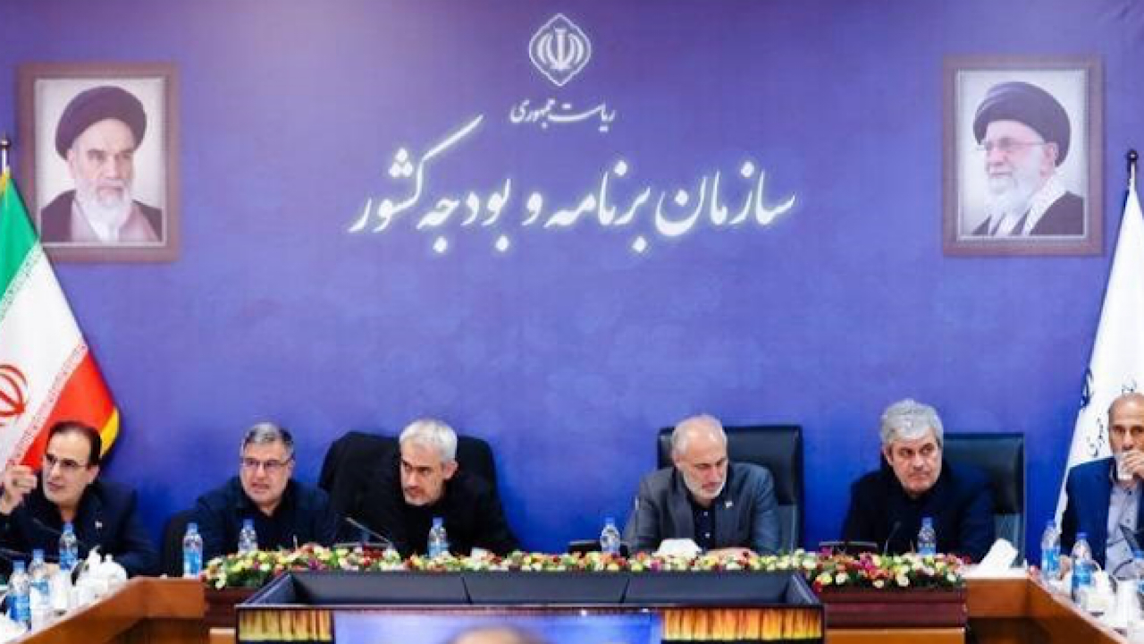 برنامه‌ریزی گسترده برای جبران خسارت‌های جنگ و تداوم خدمات بانکی و گمرکی