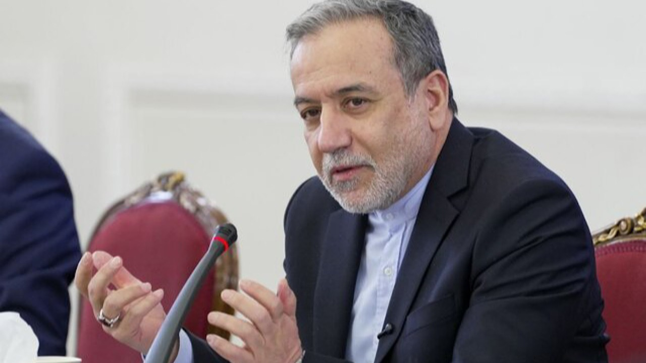 یادآوری عراقچی از توصیه شوم آقای آمریکا-آخر!