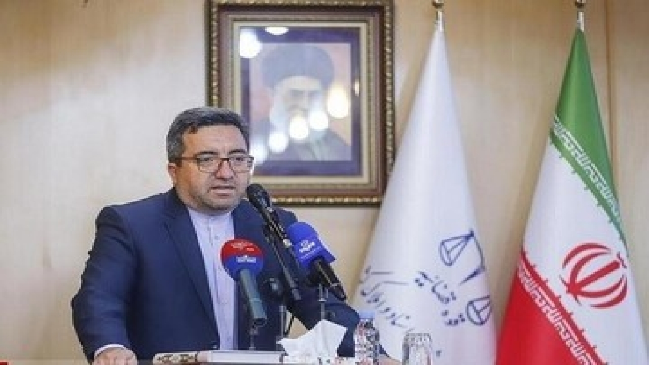 تبدیل ۶۰۰ هزار و ۴۷۰ سند دفترچهای به سند تکبرگ طی هشت ماه نخست امسال