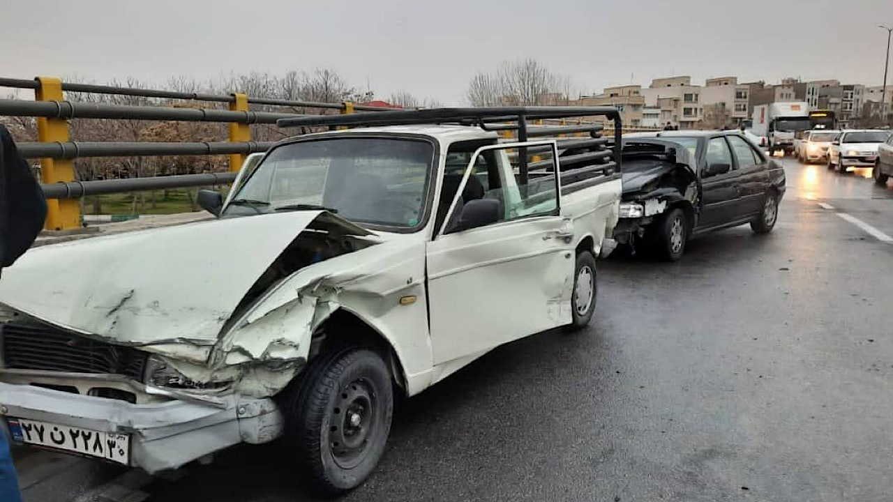 راهور هشدار داد؛ خطر تصادفات زنجیرهای در معابر برفی پایتخت