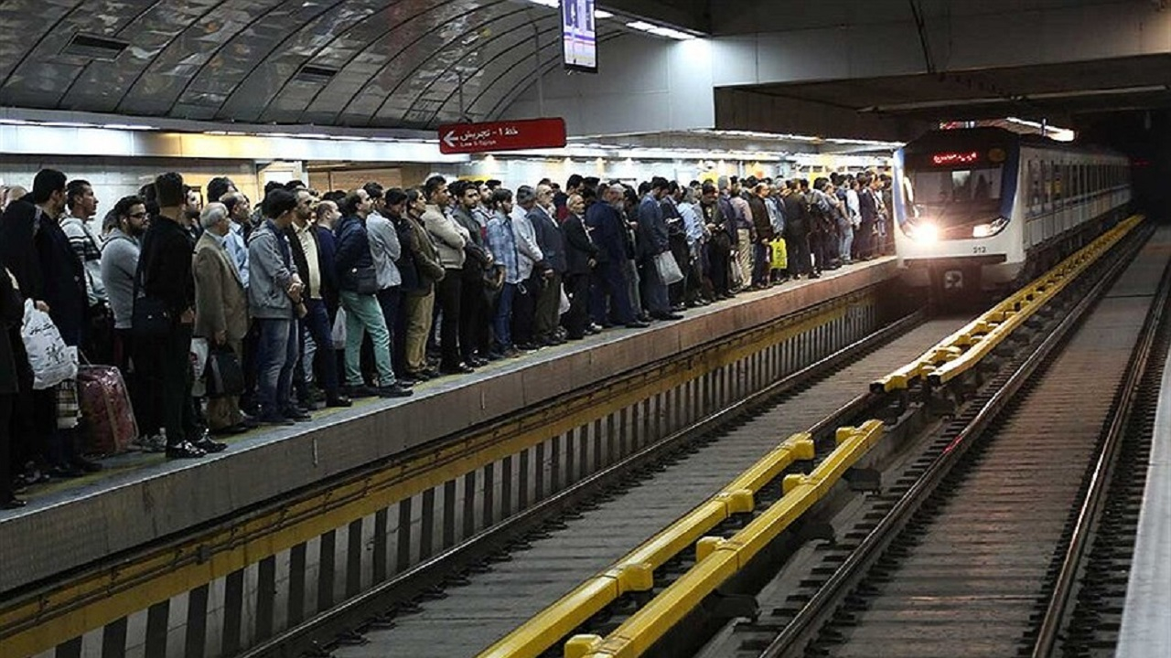 مترو در خطوط ۱ و ۳ از ساعت ۱۷ رایگان است