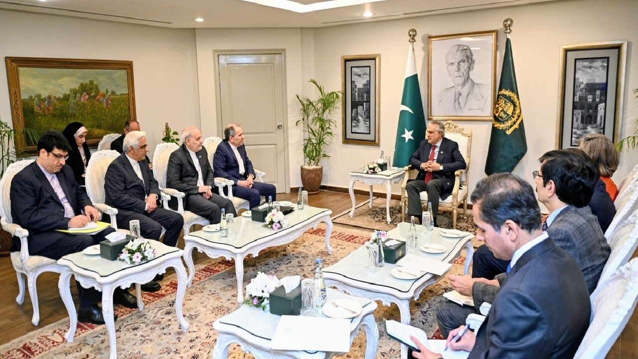 تخت‌روانچی: ارتقاء روابط با همه همسایگان، سیاست قطعی جمهوری اسلامی ایران است