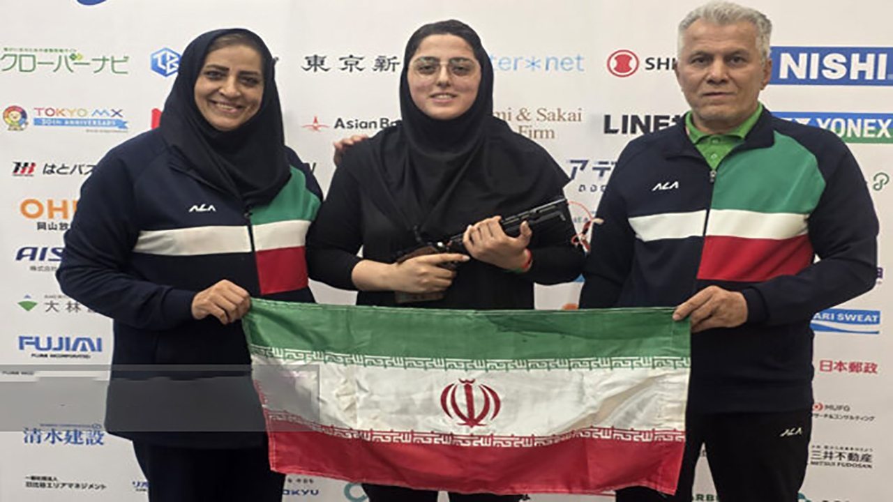 مهلا سمیعی اولین دختر مدال آور ایران شد/ کسب مدال برنز ایران در رشته تیراندازی