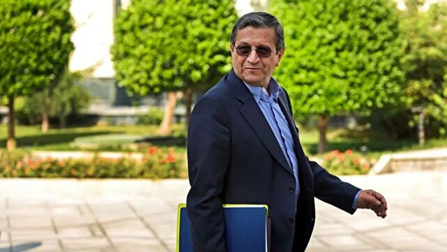 بازگشت همتی به بانک مرکزی/ سه محور برنامههای رئیس جدید اعلام شد