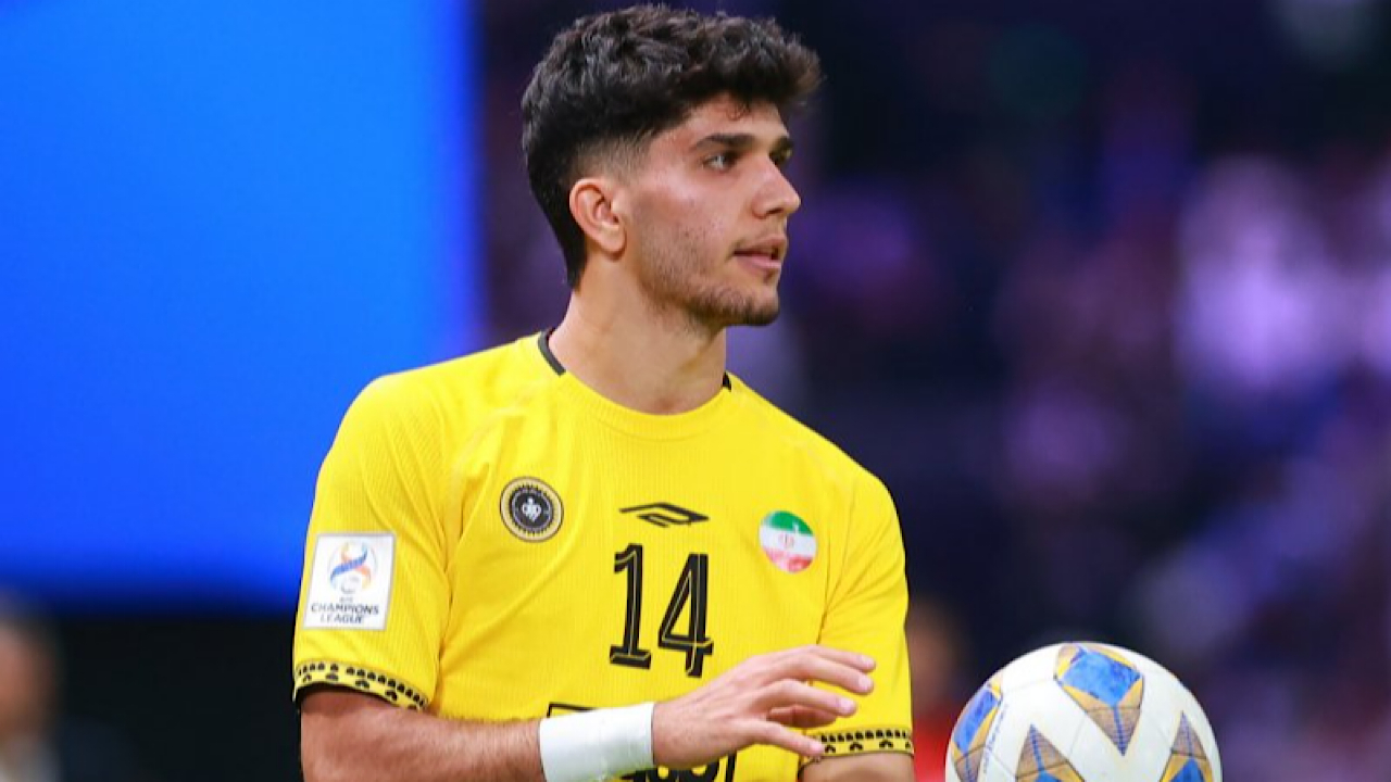 سپاهان با پیوستن آریا یوسفی به پرسپولیس موافقت کرد