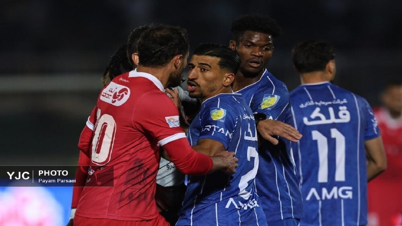 آشتیانی: مدیران سرخابی باعث شدند بازی دربی بی‌کیفیت شود