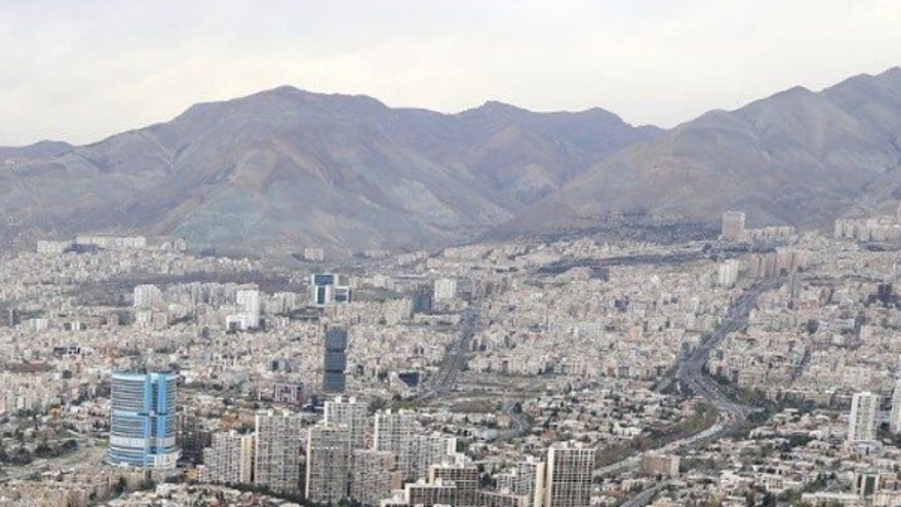 هوای تهران به مرز آلودگی رسید