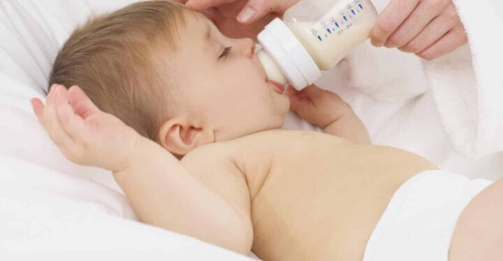 کمبود عرضه شیرخشک رگولار و رژیمی در داروخانه‌ها