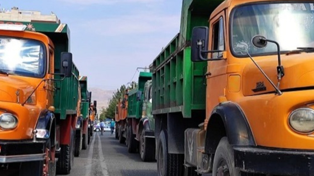 واکنش تأمین اجتماعی به شایعه چندبرابر شدن حق بیمه رانندگان کامیون