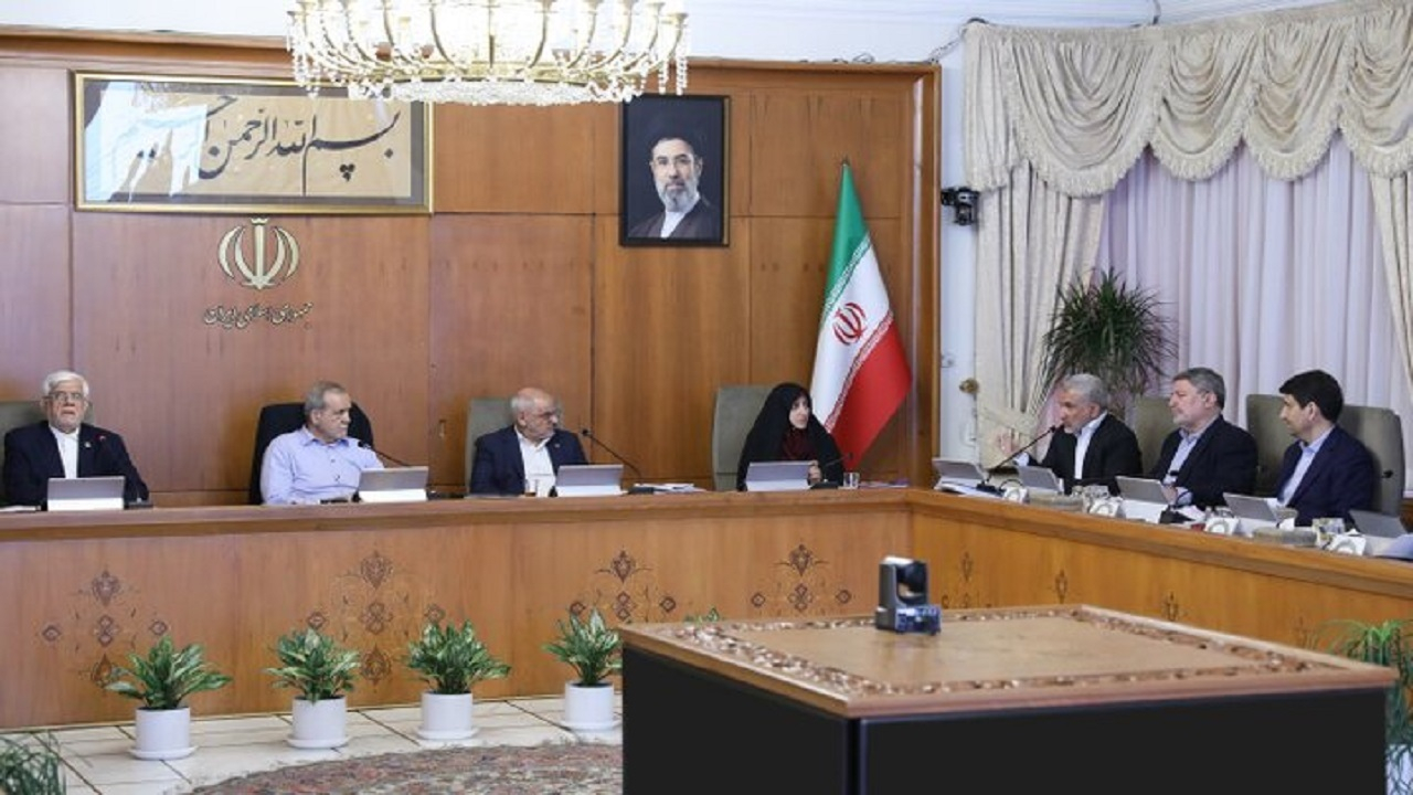 پزشکیان: با تمام توان از نیروهای مسلح پشتیبانی میکنیم