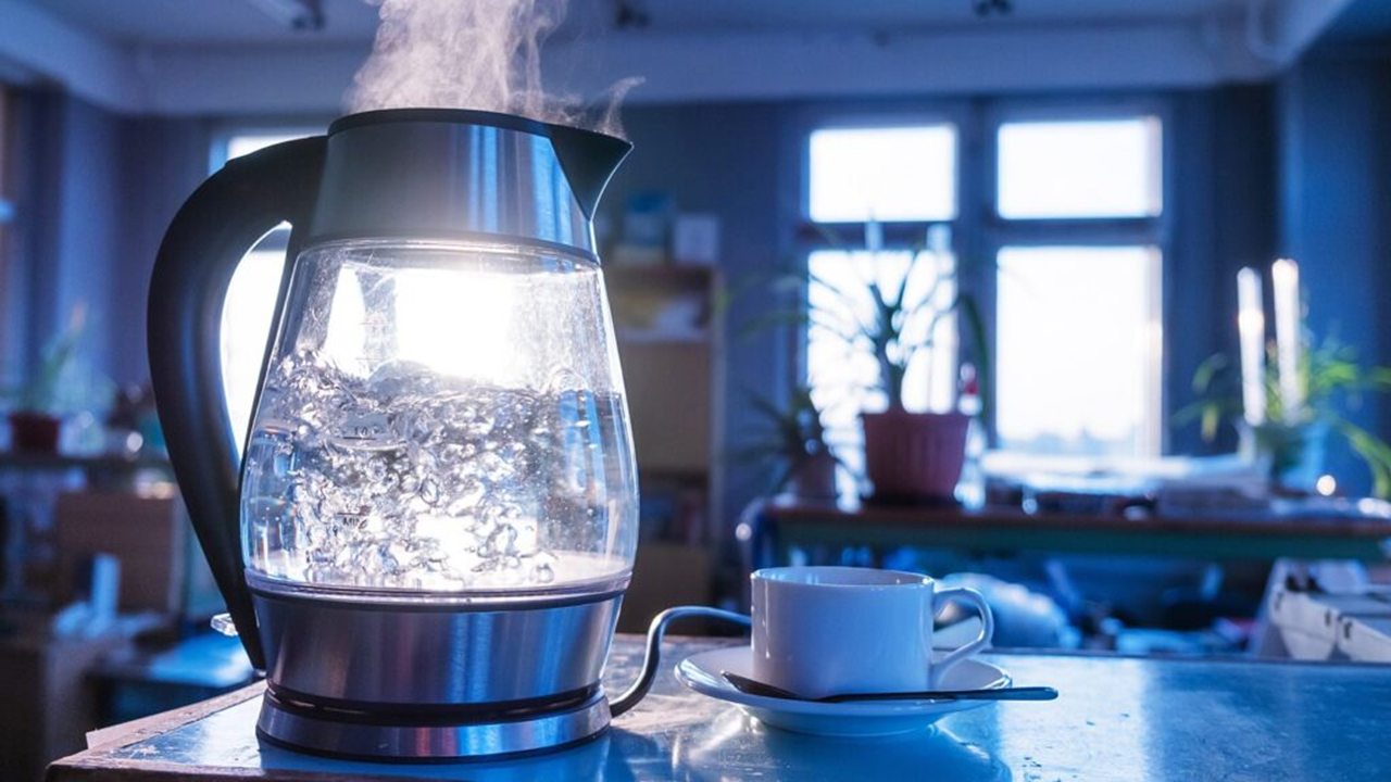 آب را دوبار نگذارید بجوشد!