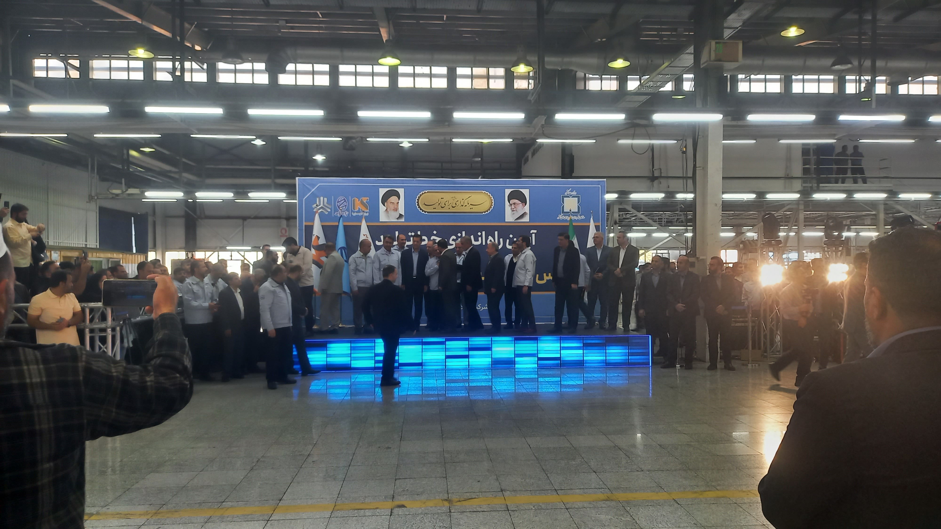 واردات اتوبوس با جدیت پیگیری می‌شود/عرضه جدید محصول سایپا طی ماه آینده