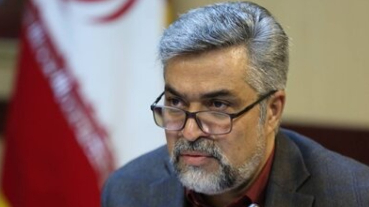 سرطان و ناباروری از تبعات آلودگی هواست/ تهران میتواند به شهر انرژی پاک تبدیل شود