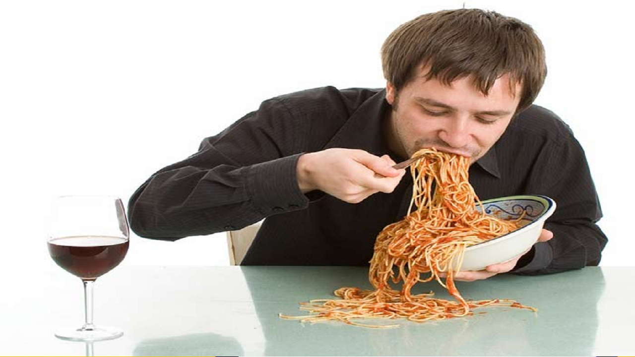 چگونه آهسته غذا خوردن استرس را کاهش میدهد؟