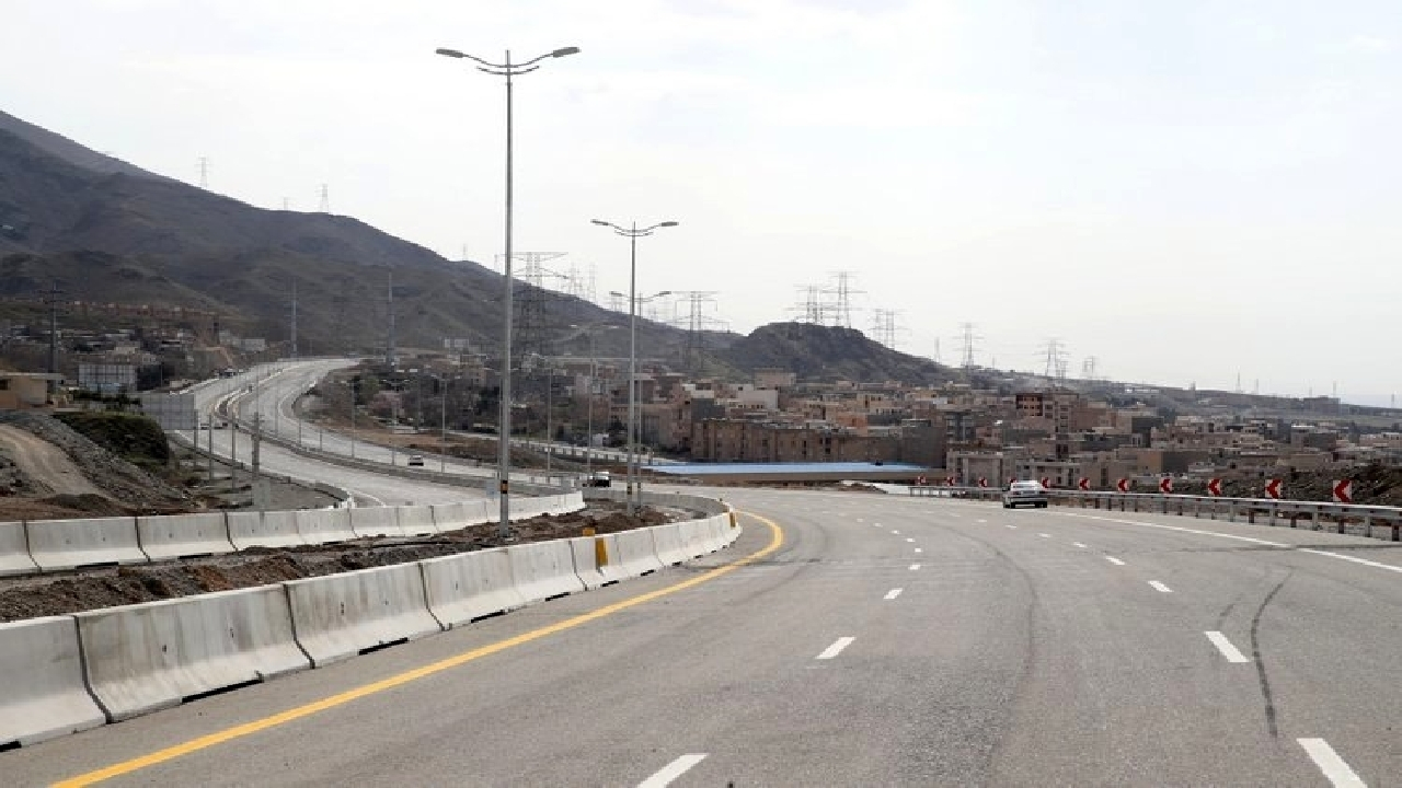 شمارش معکوس پایان رفع معارضین مسیر آزادراه شهید شوشتری در منطقه ۱۵