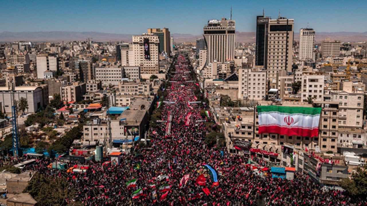 راز دشمنشکن شدن تشییع آقای شهید ایران